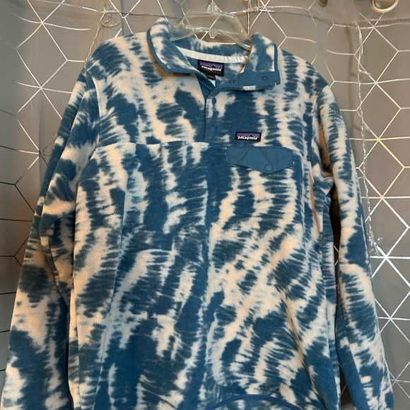 Patagonia Jackets & Blazers - Patagonia Women's Lightweight Synchilla® Snap-T®
Fleece Pullover, size large